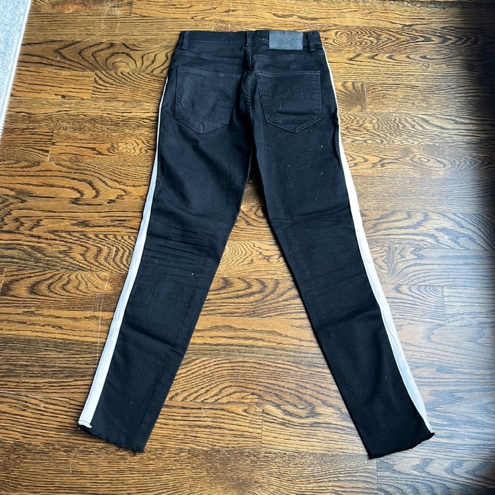 Pull&Bear High Rise Jeans - Picture 2 of 6
